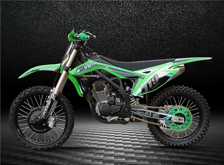 250cc dirt bike